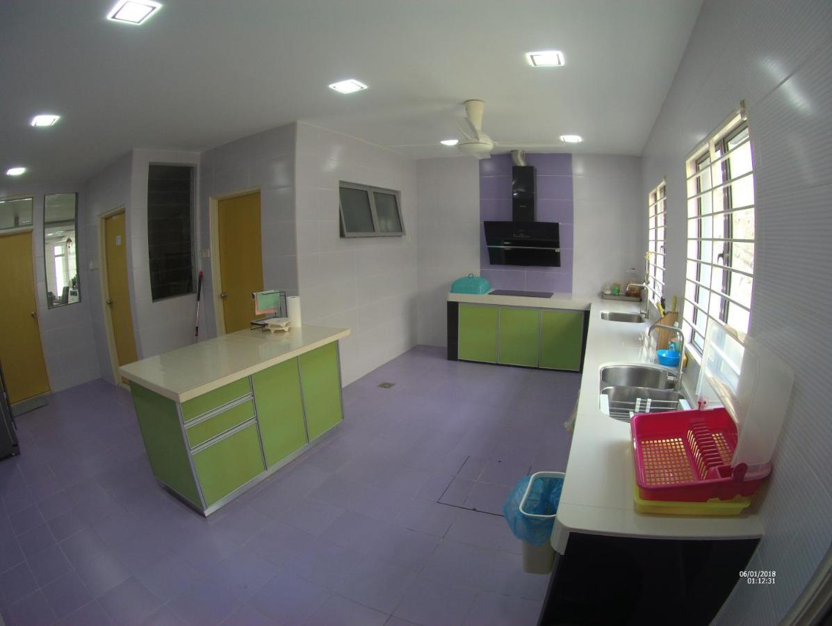 Entire Residential Home•Jia Residences Bkt Serdang沙登温暖的家 Seri Kembangan Exteriér fotografie