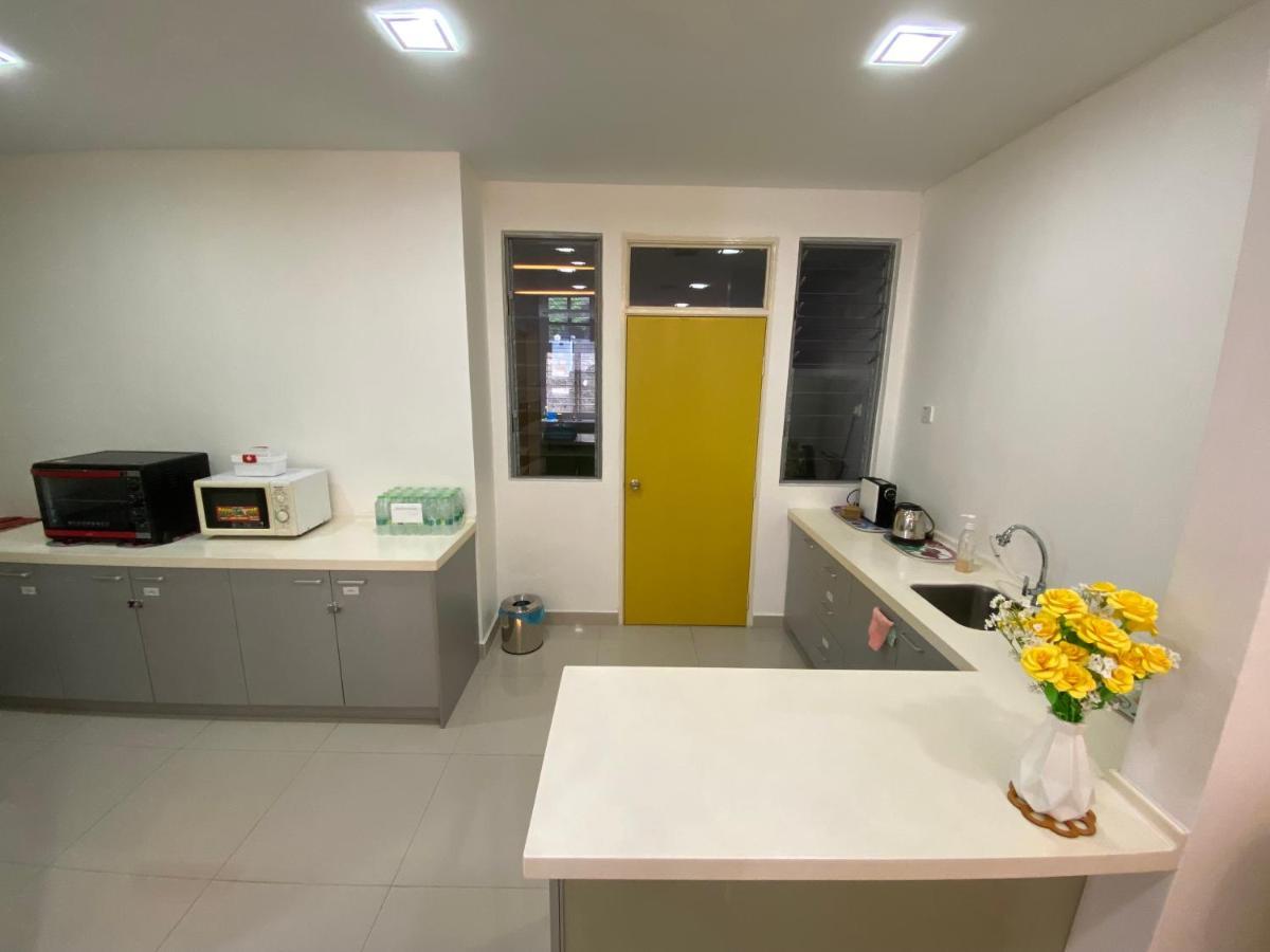 Entire Residential Home•Jia Residences Bkt Serdang沙登温暖的家 Seri Kembangan Exteriér fotografie