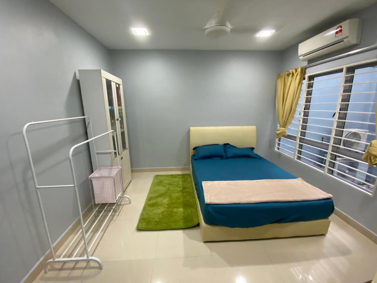 Entire Residential Home•Jia Residences Bkt Serdang沙登温暖的家 Seri Kembangan Exteriér fotografie