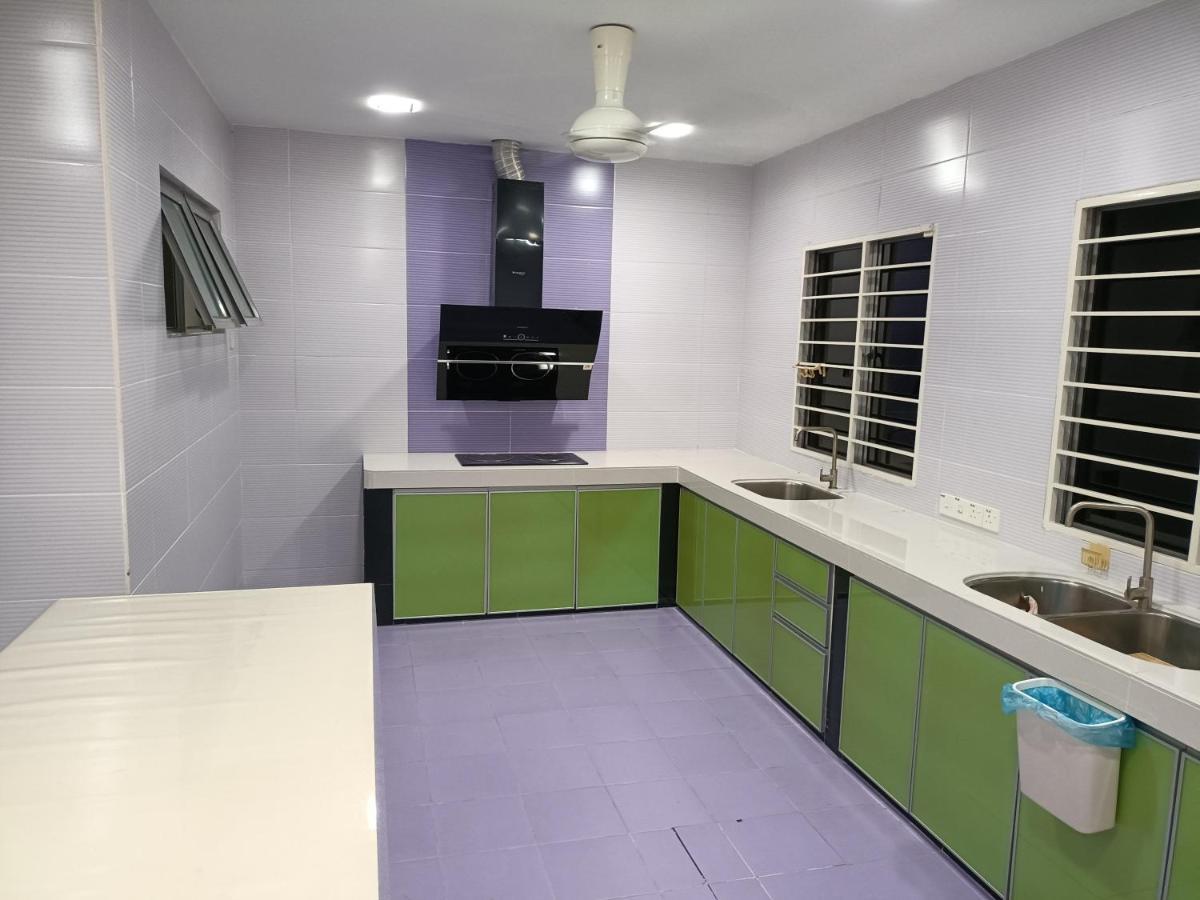 Entire Residential Home•Jia Residences Bkt Serdang沙登温暖的家 Seri Kembangan Exteriér fotografie