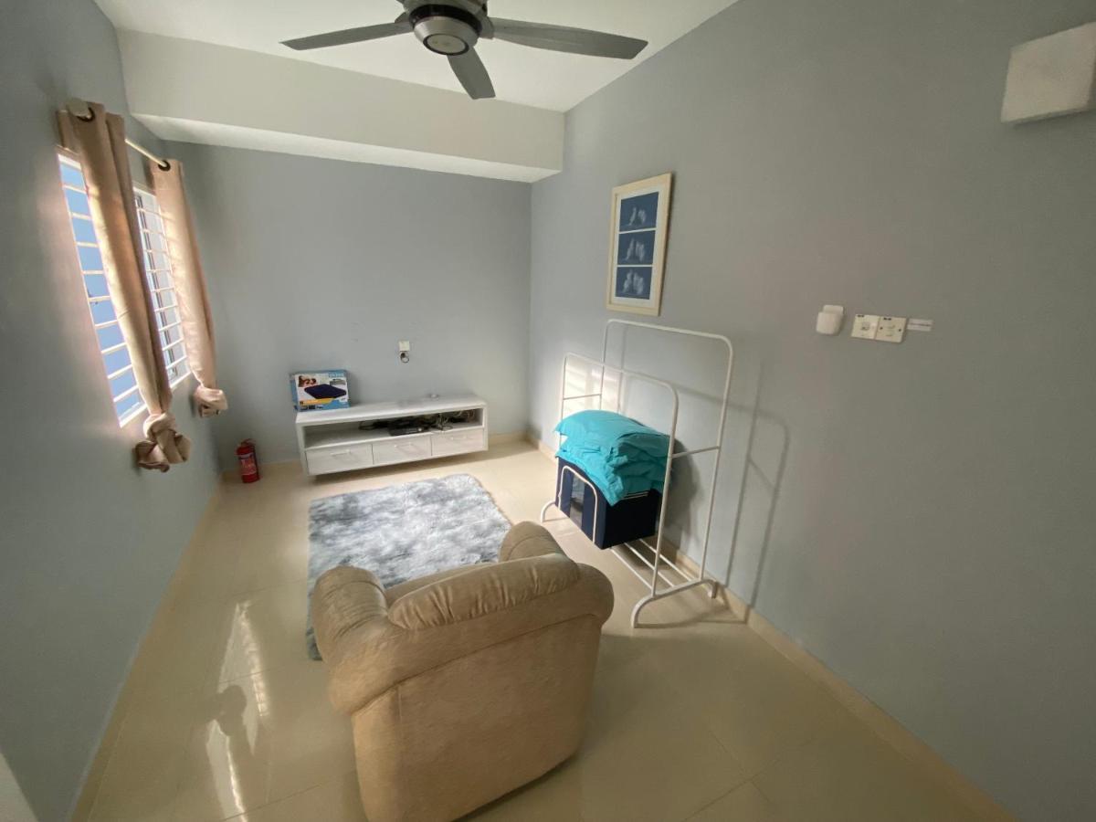Entire Residential Home•Jia Residences Bkt Serdang沙登温暖的家 Seri Kembangan Exteriér fotografie